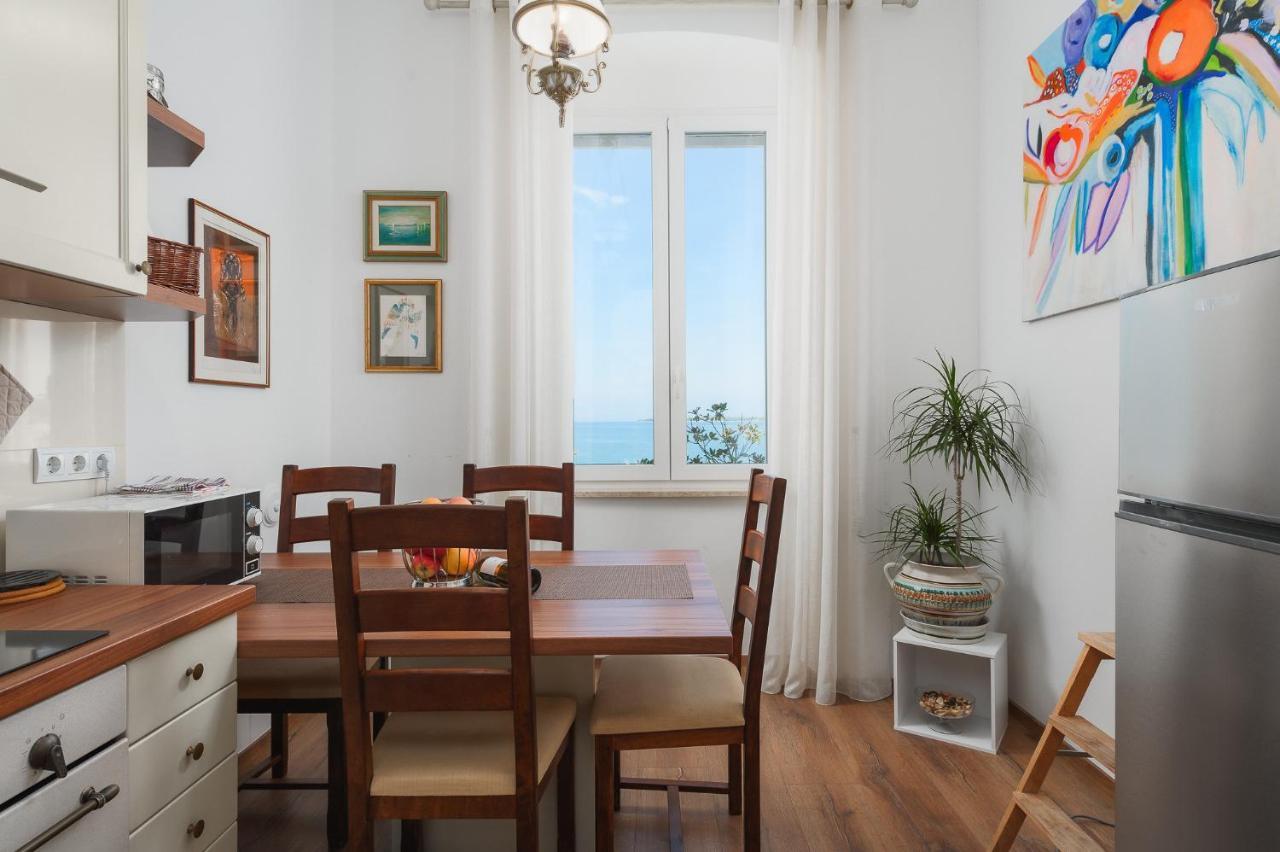 Apartment Nina Poreč Exterior foto
